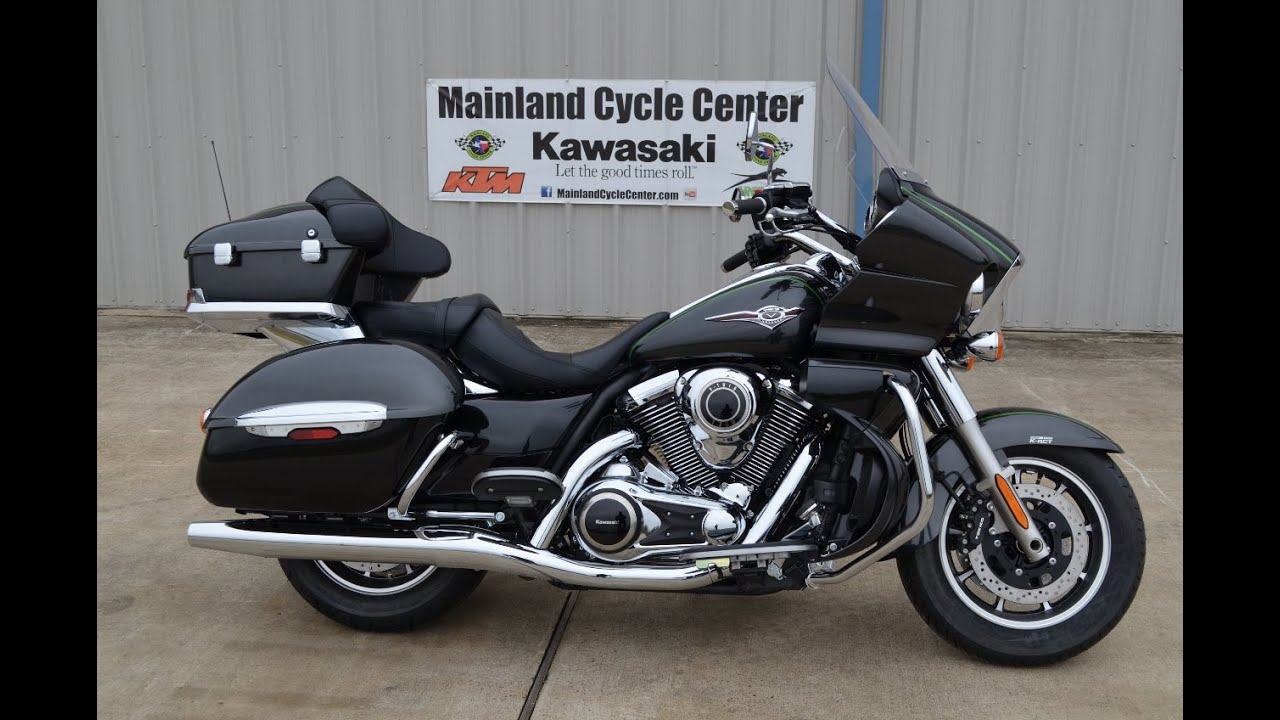 SALE $14,599:  2015 Kawasaki Vulcan 1700 Voyager ABS  Overview and Review