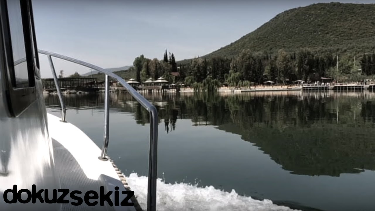 İclal Aydın - İkimize Kalan / Ayrılmalıyız Artık (feat. Gökçe Bekaroğlu) (Lyric Video)