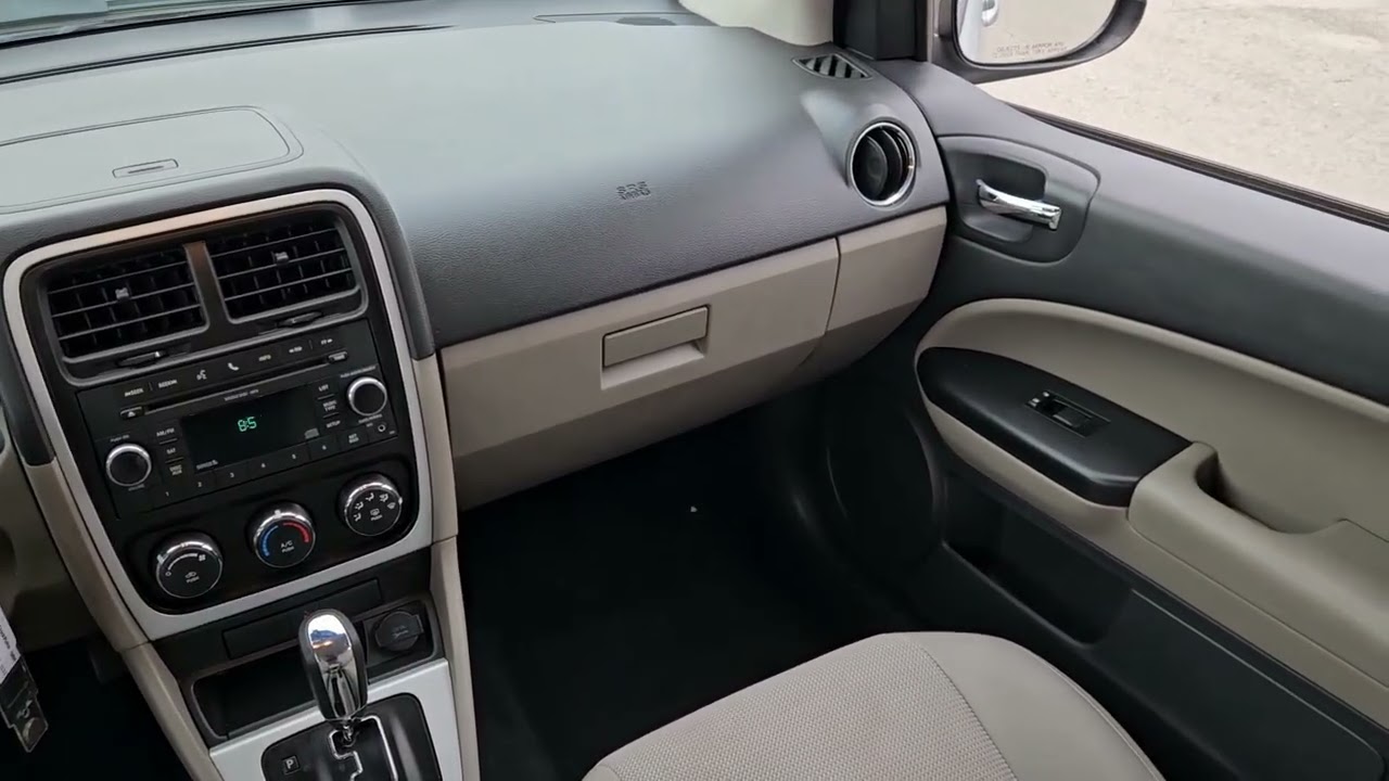 Rece Michell 2010 Dodge Caliber Clark Yoder