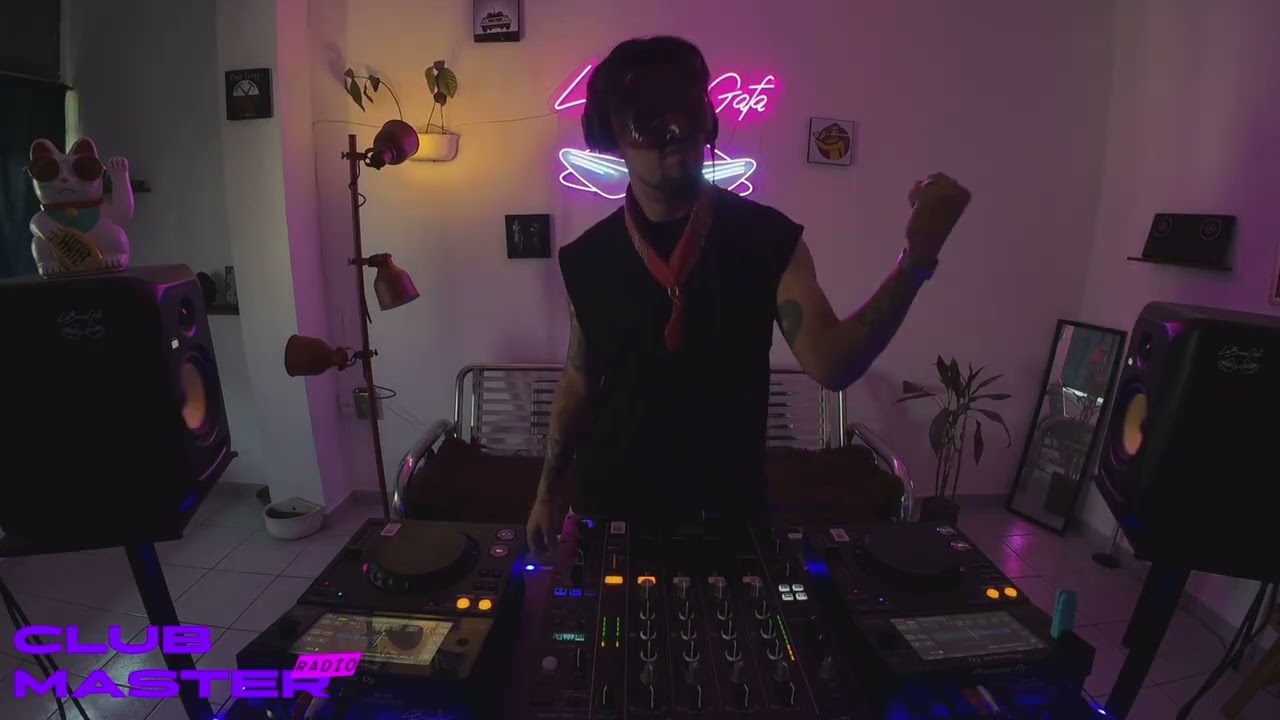 CLUBMASTER RADIO by La Buena Gafa presensts DIABLO ROJO