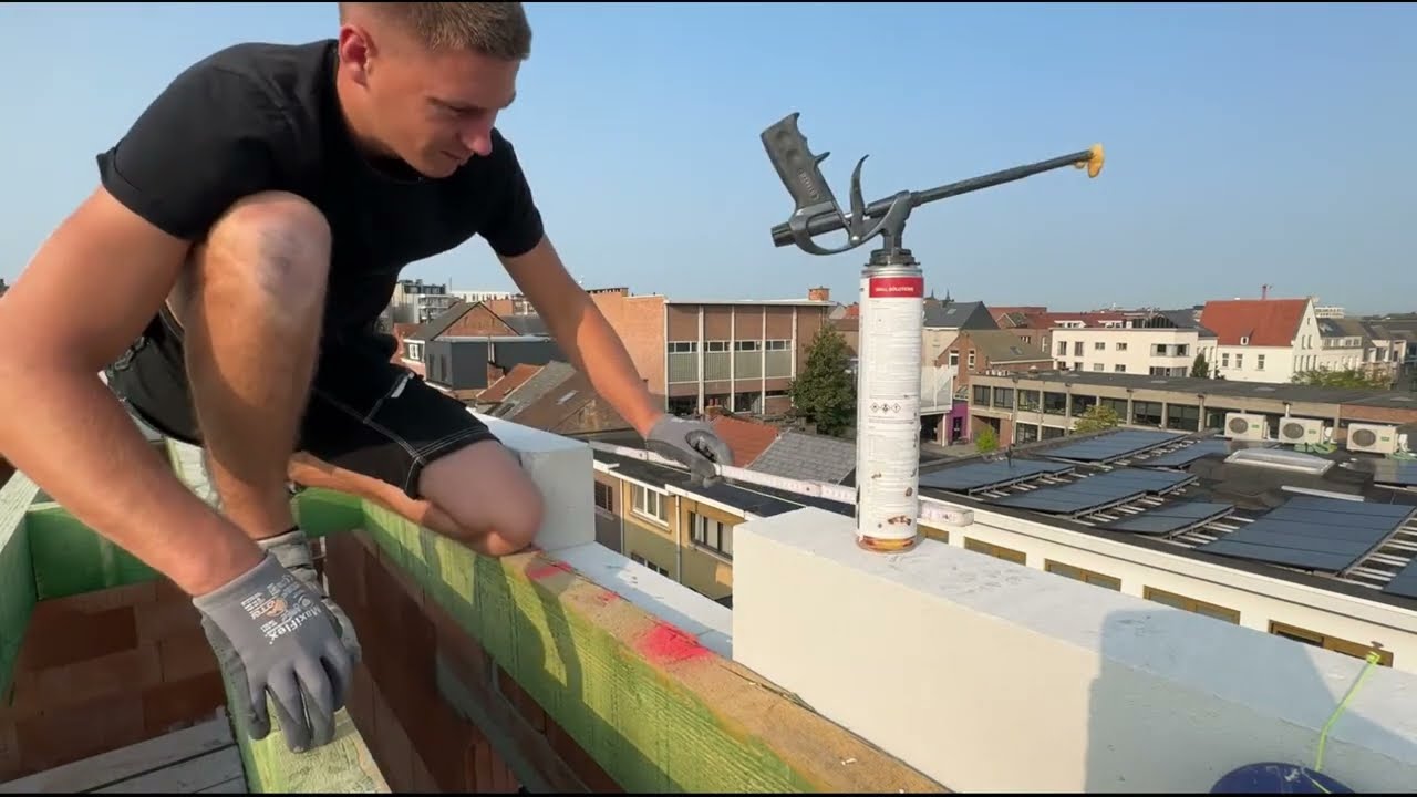 Building the Future: Innovative Home Construction with Wood, Concrete & Foam Technologies