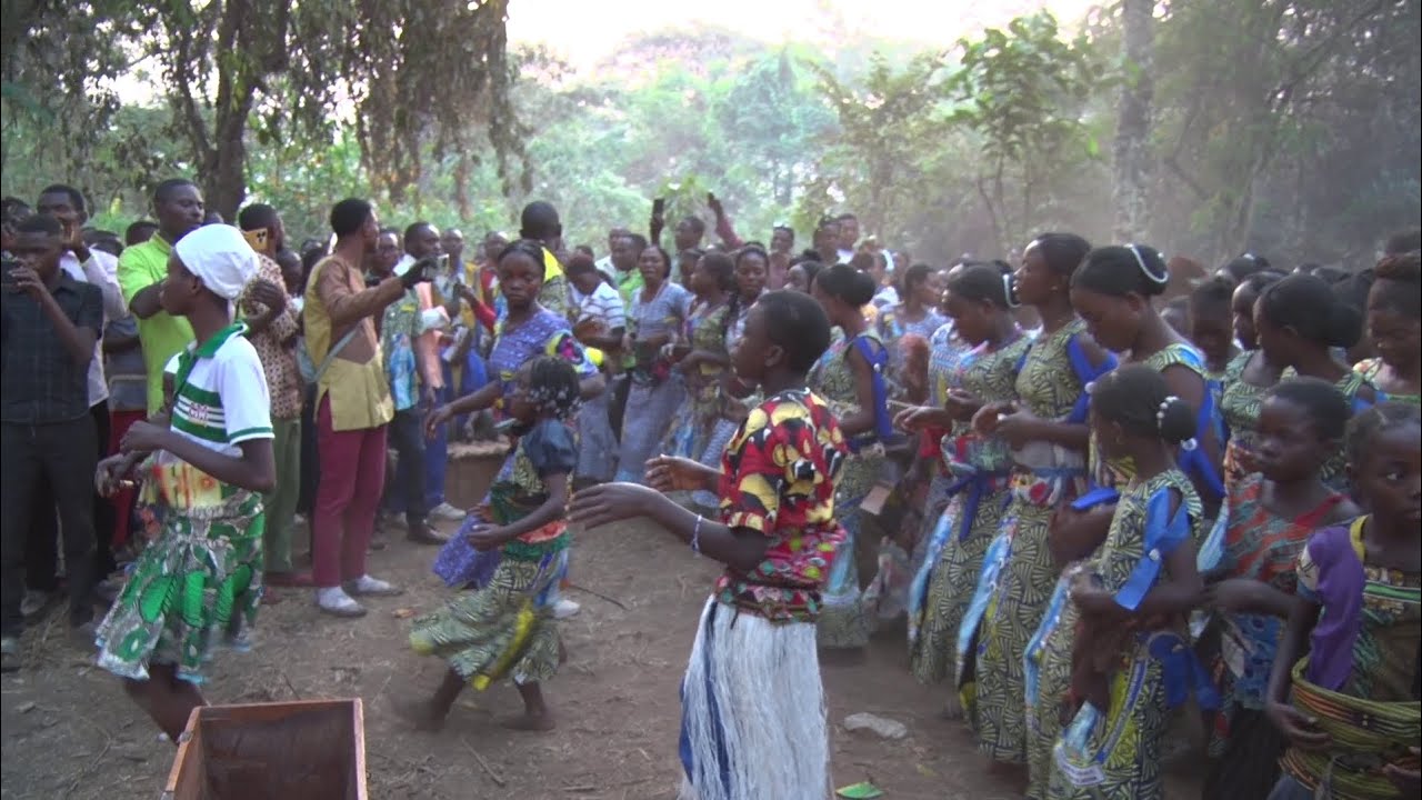 TSHILOMBA DIOCÈSE : Les balafons Kanyok de RELIKA, à Katshisamba