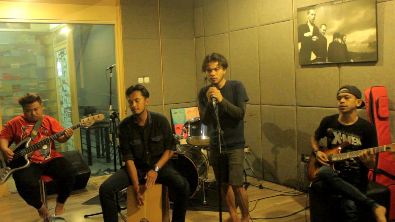 Analogila ft. Riffman - Creep (Cover Radio Head)