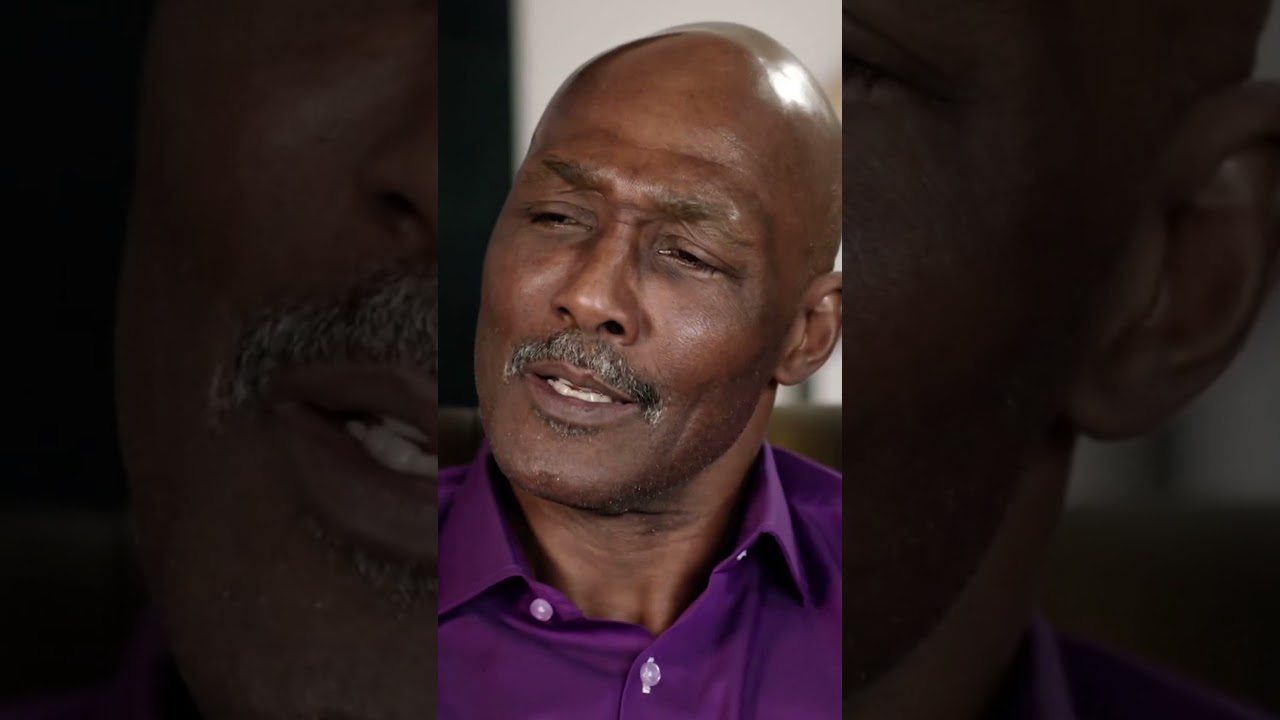 Karl Malone Tells a Larry Bird Story 🤣🐐 (2023)  #shorts  #nba  #larrybird