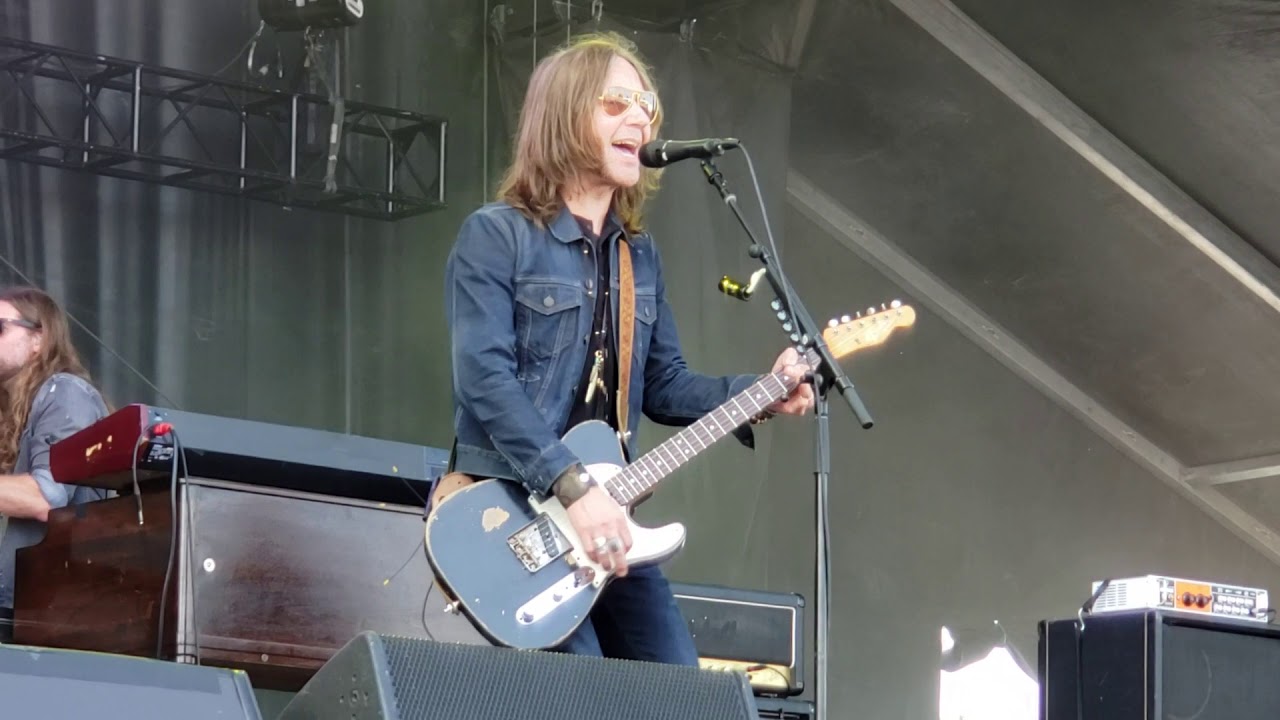 Blackberry Smoke - Medicate My Mind @Bourbon And Beyond