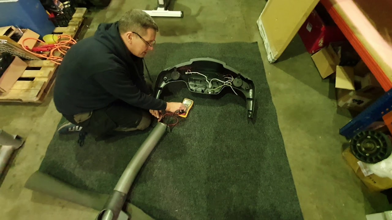 Testing for voltage at the console