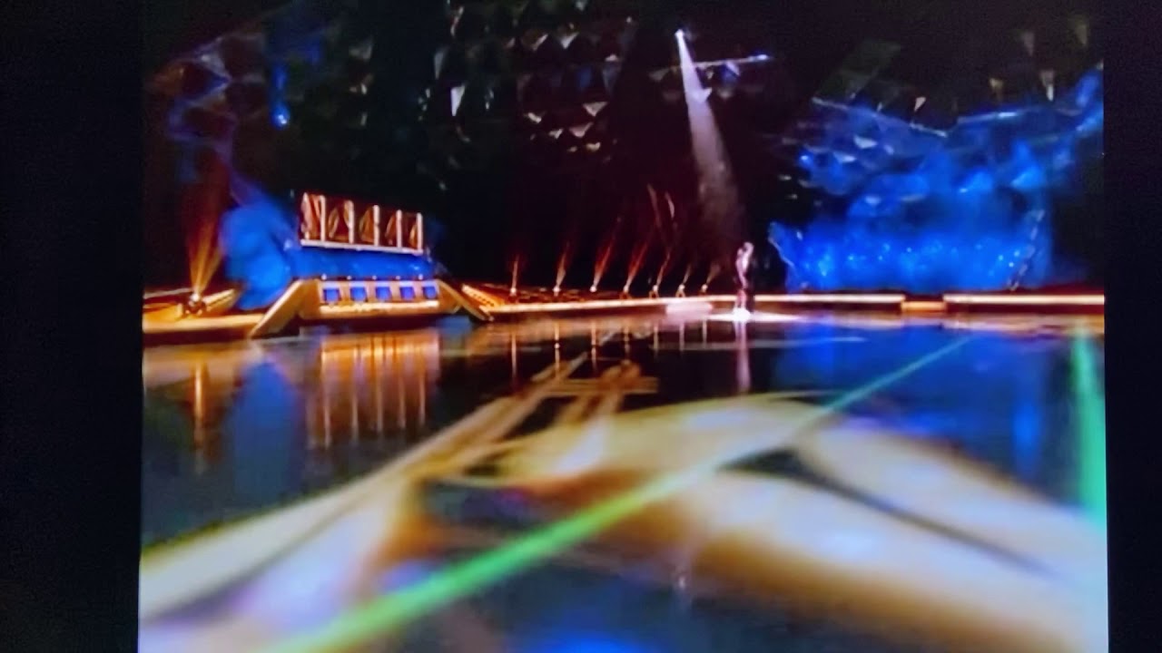 Jayne Torvill and Christopher Dean Save The Last Dance
