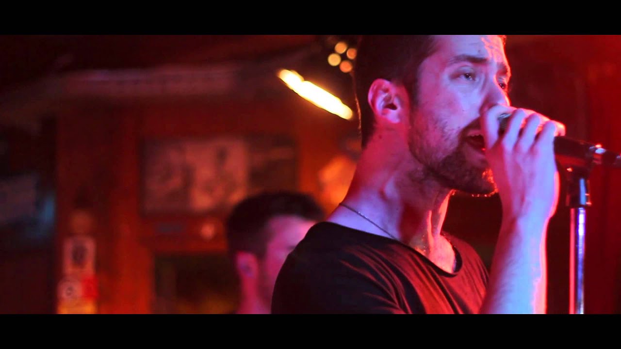 YouLive: About Wayne - 