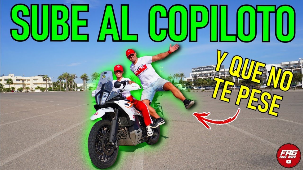 ✅ COMO SUBIRSE DE COPILOTO EN MOTO Y QUE NO PESE / COMO SUBIR AL COPILOTO EN MOTO SIN MIEDO A CAER ✌