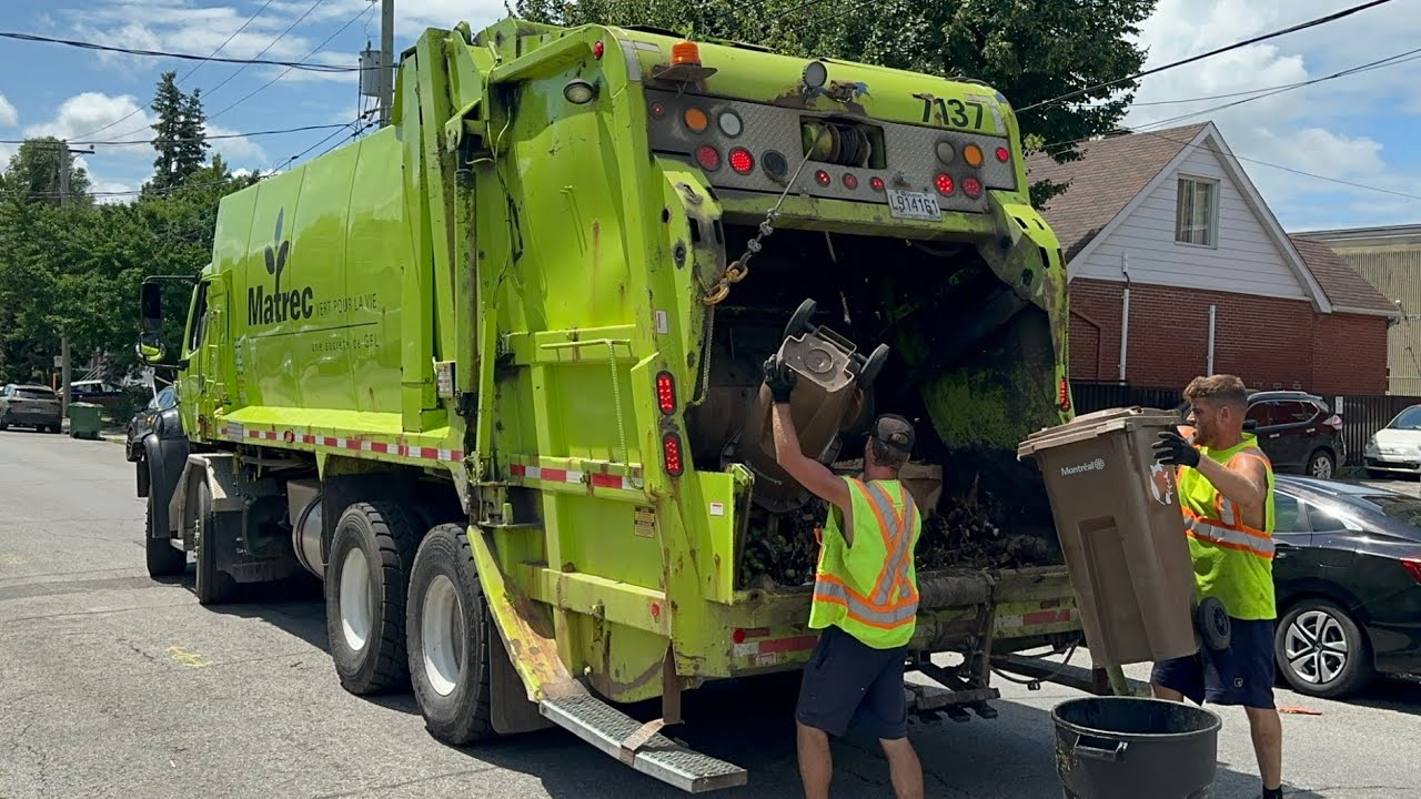 GFL Matrec Freightliner Fanotech Rear Loader Garbage Truck with Dual Steer Axles Packing Yard Waste