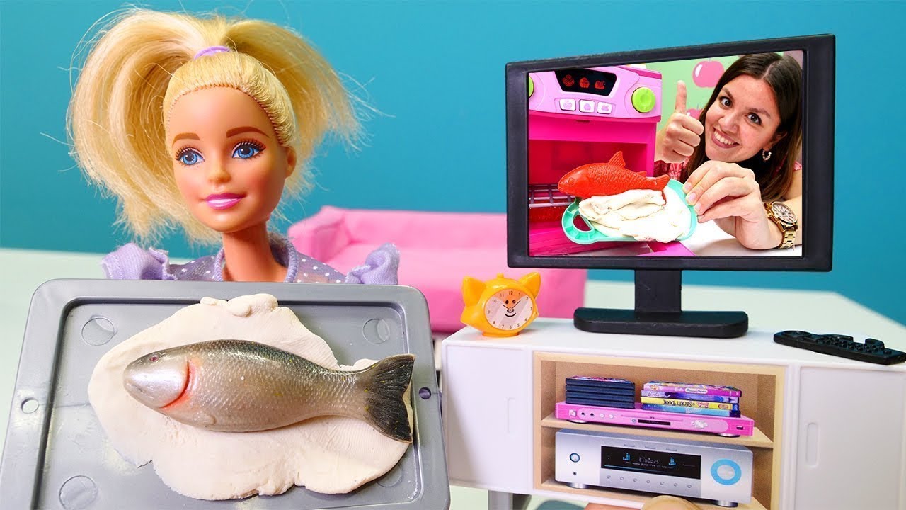Barbie ile yemek yapma oyunları. Sağlıklı beslenme yemekleri