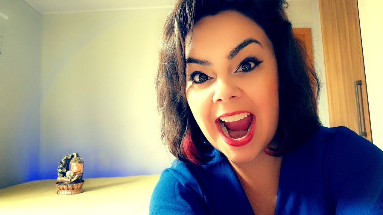 ASMR | 35 fatos sobre mim 🤭🤭