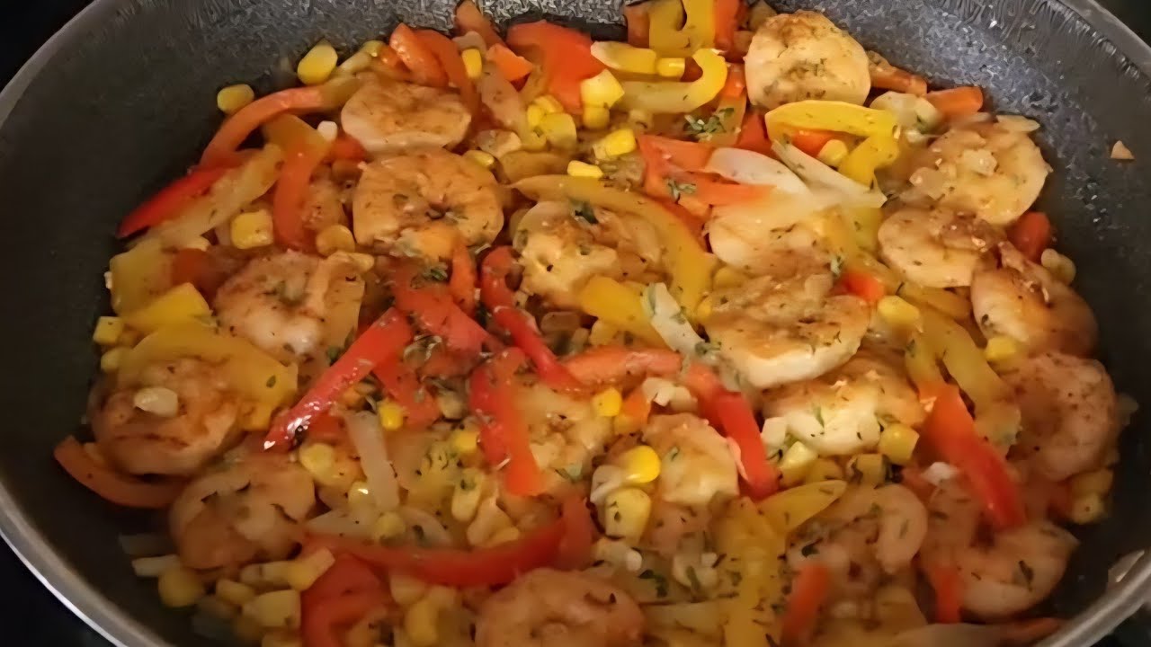 Cajun Shrimp with Bell Peppers and Corn (ready in 5 minutes)