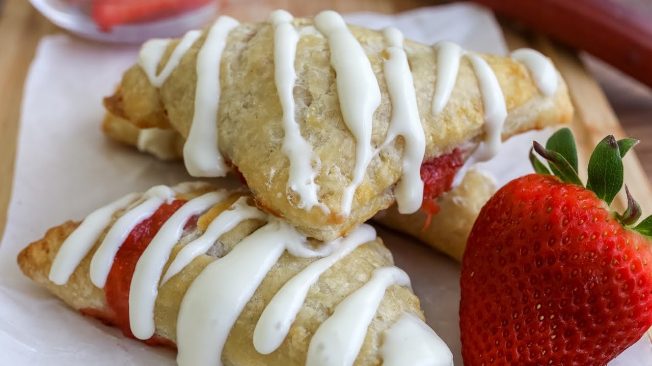 Strawberry Rhubarb Turnovers Recipe