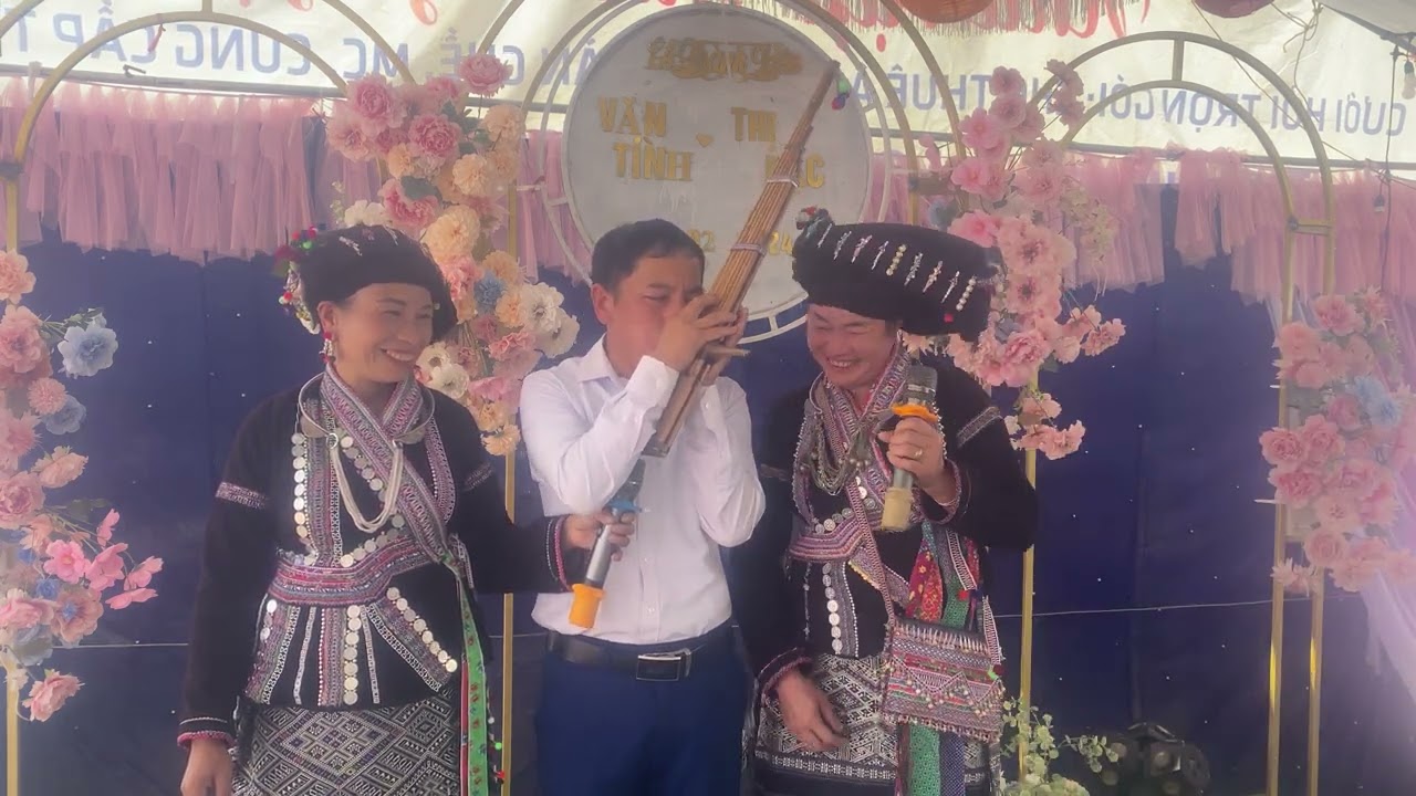 Hát Chào Mừng Con Dâu | Bun Vàng 444@