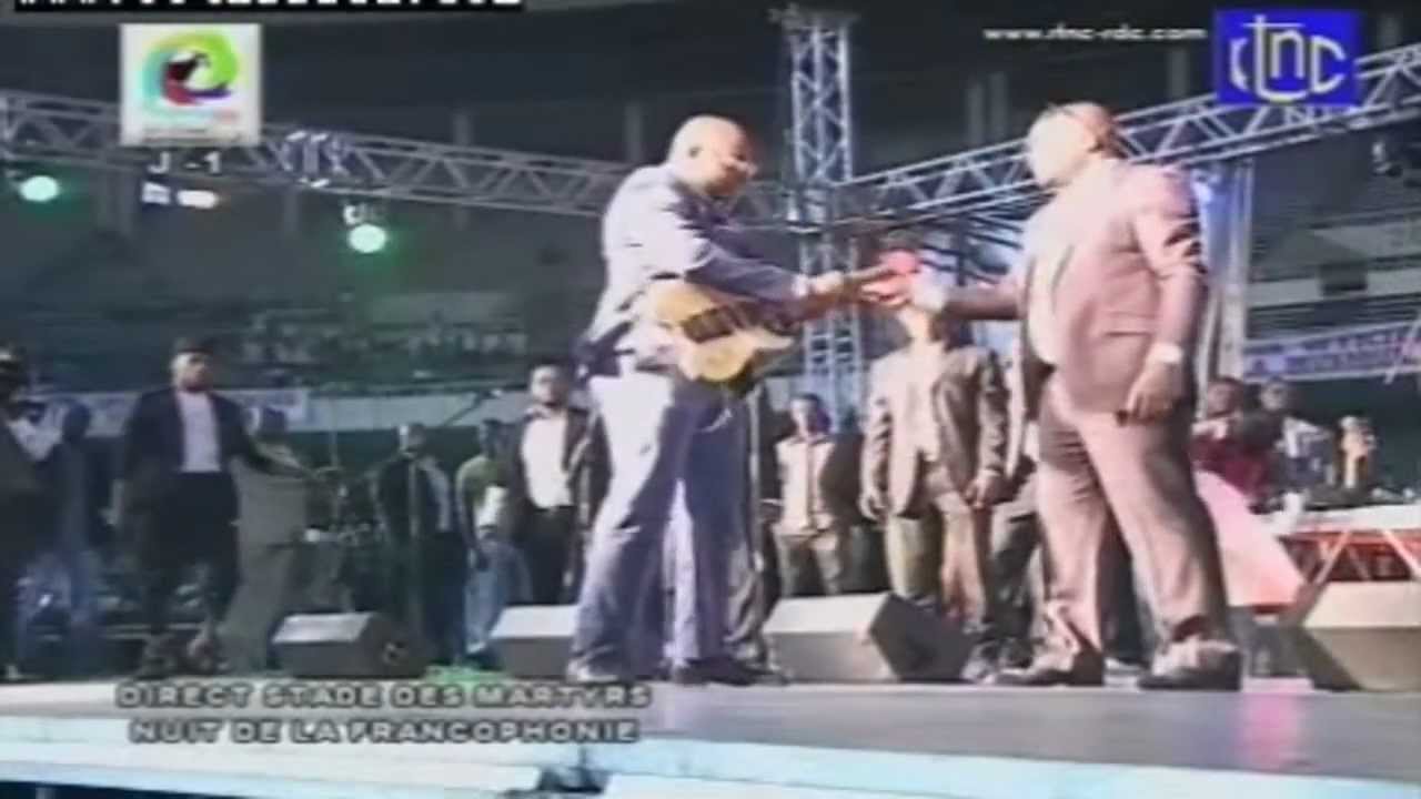 Roga Roga EXTRA Musica - Nuit de la francophonie Live Stade des martyr ( kinshasa )