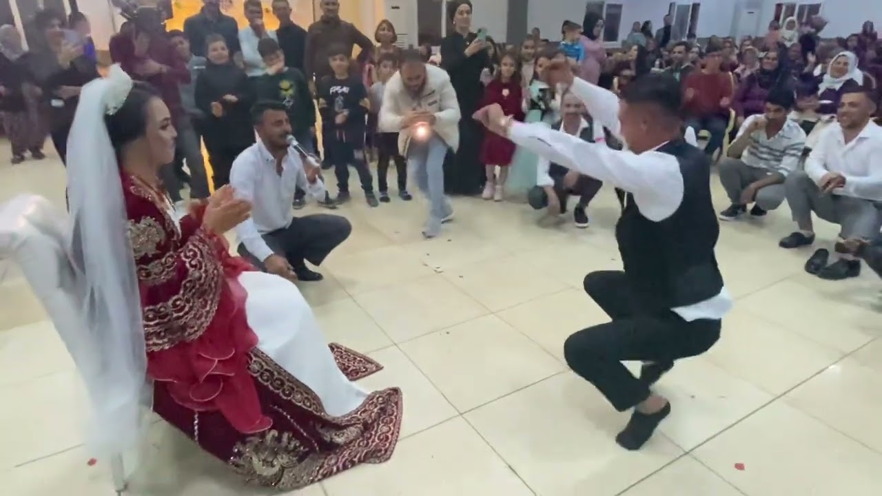 KARAİSALI DÜĞÜNLERİ DAMAT COŞTU