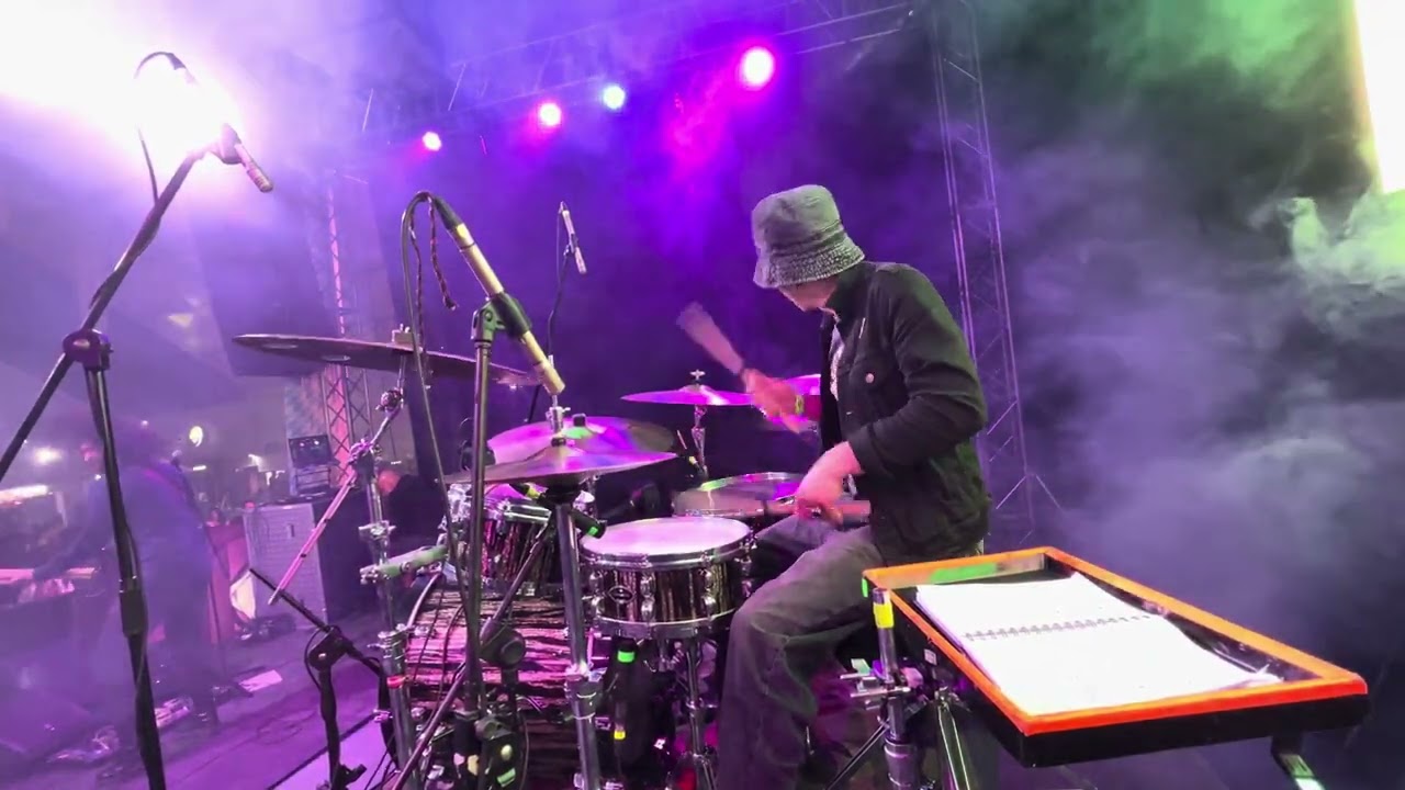 Jose Vargas G - Sin Documentos - Live (Drum Cam)