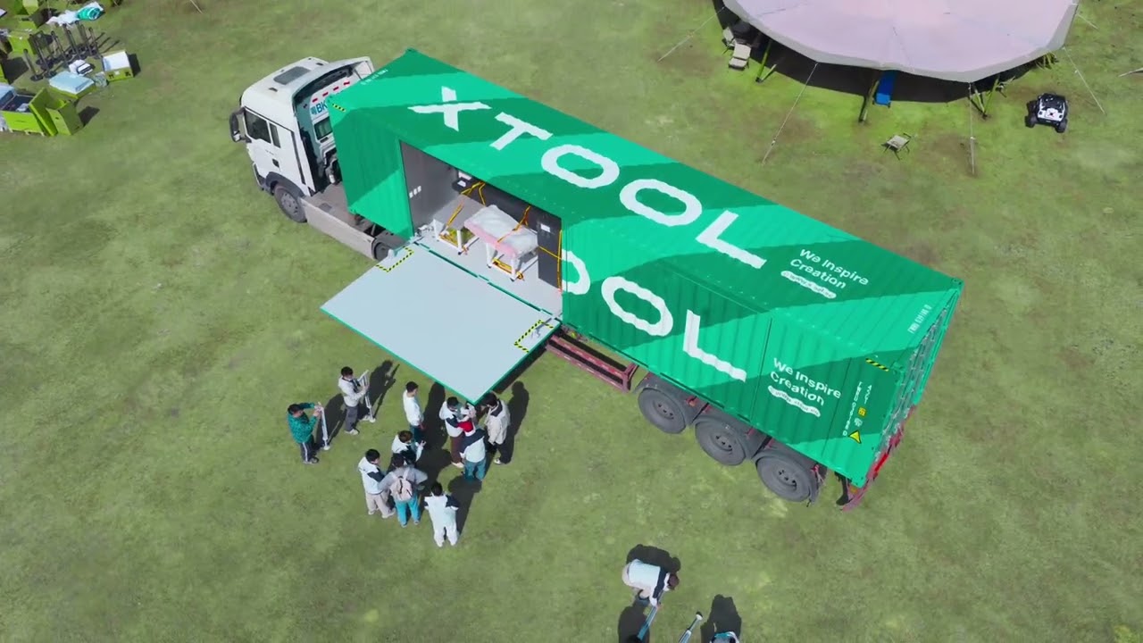 STAXBOND x XTOOL | The xTool MakerLab: A Mobile Showroom Revolution #containershowroom #movable