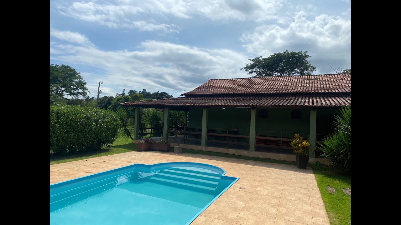 Vende-se belíssima chácara em  Congonhas/MG.