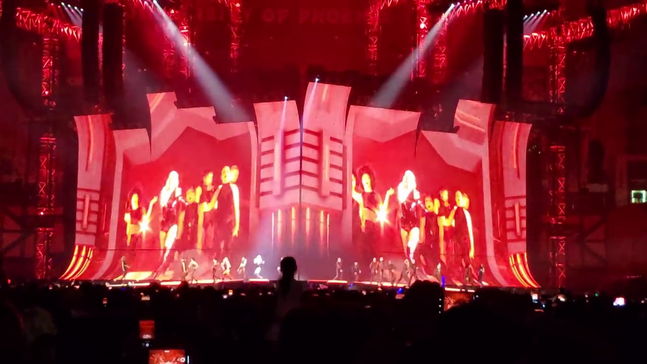 TAYLOR SWIFT I DID SOMETHING BAD LIVE REP TOUR