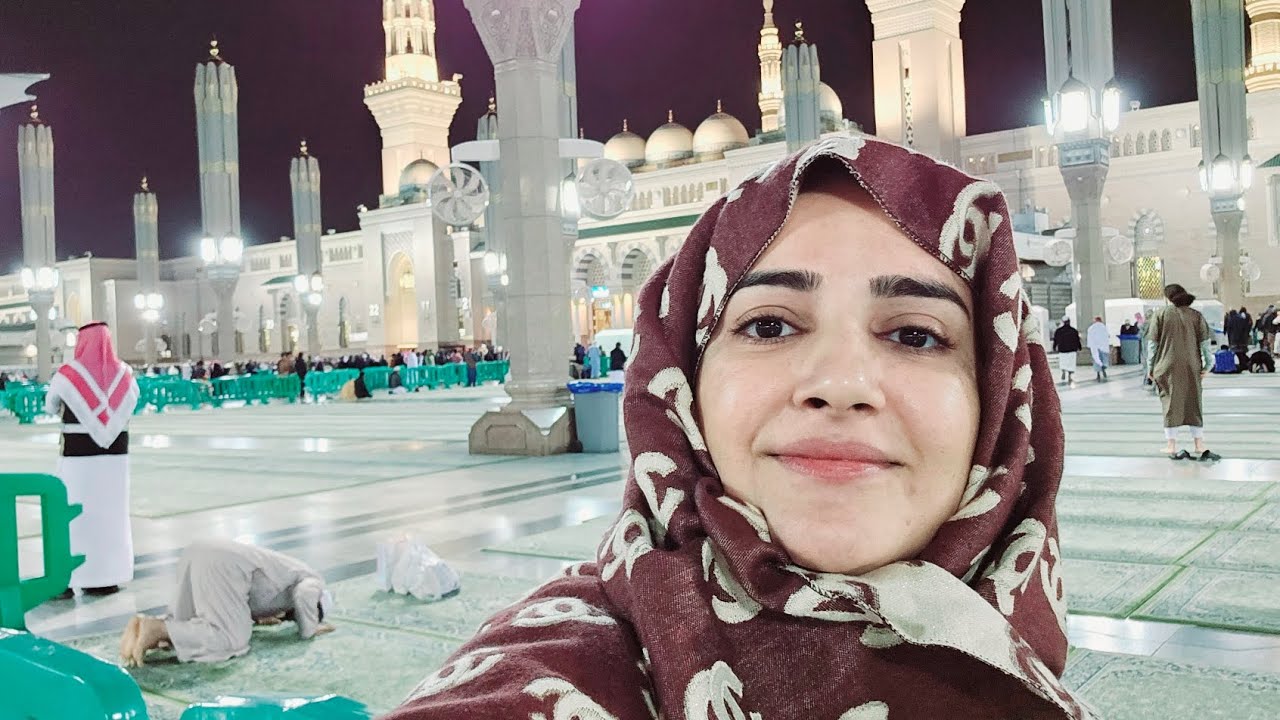 Experience the MOST BEAUTIFUL Mosque in the World!