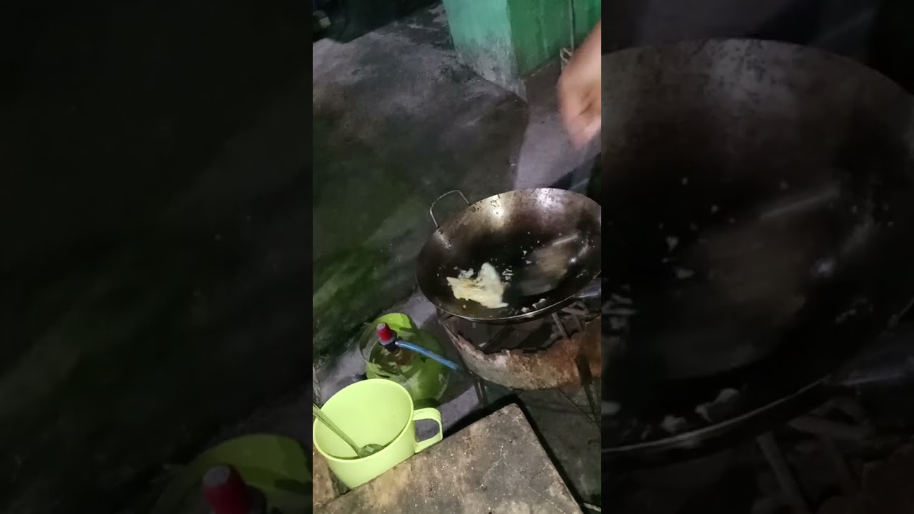 Orderan masuk, nasi goreng 2 
