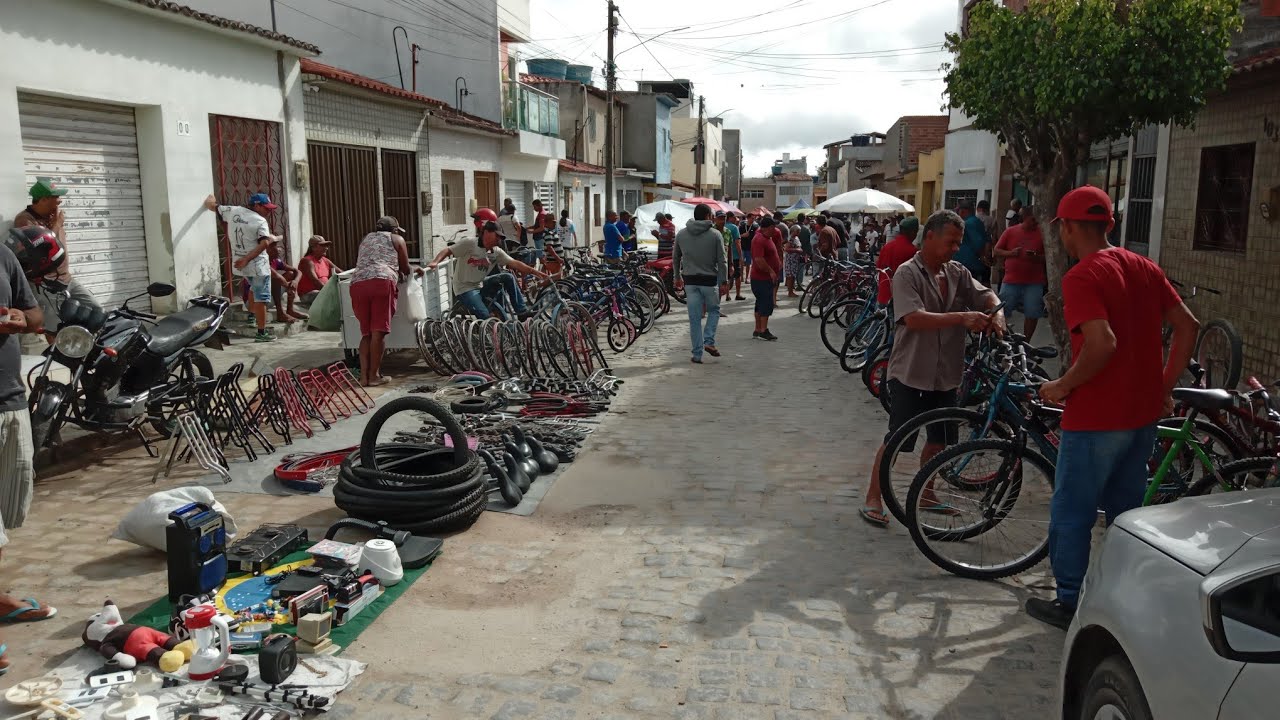FEIRA DO ROLO COM MUITAS RELÍQUIAS E BICICLETA 🚴 EM LAJEDO-PE 07-05-2025