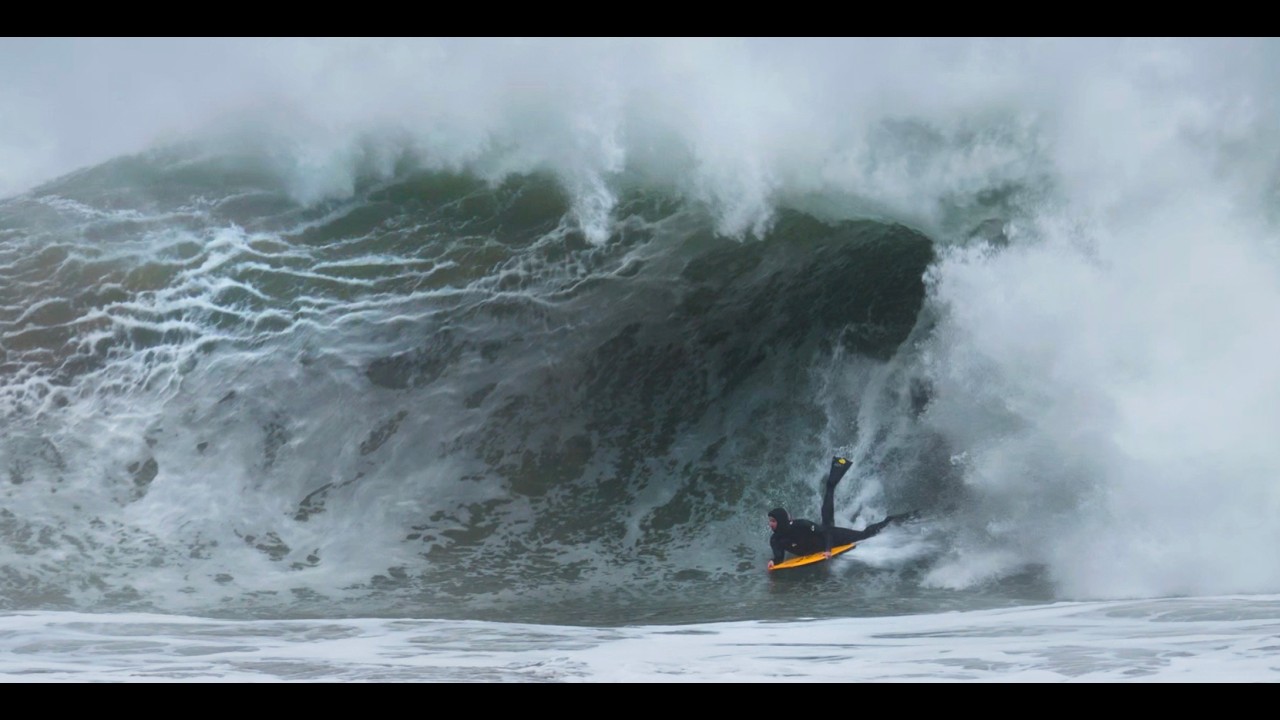 INSANE SHOREBREAK IN THE UK!! CORNWALL GOES SUPER SIZE