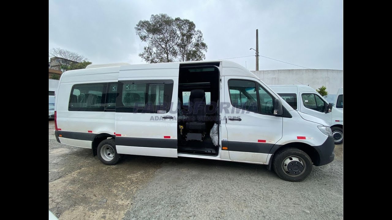 MERCEDES-BENZ SPRINTER 516 20+1 LUGARES ORIGINAIS ADAPTADA COM ACESSIBILIDADE DPM
