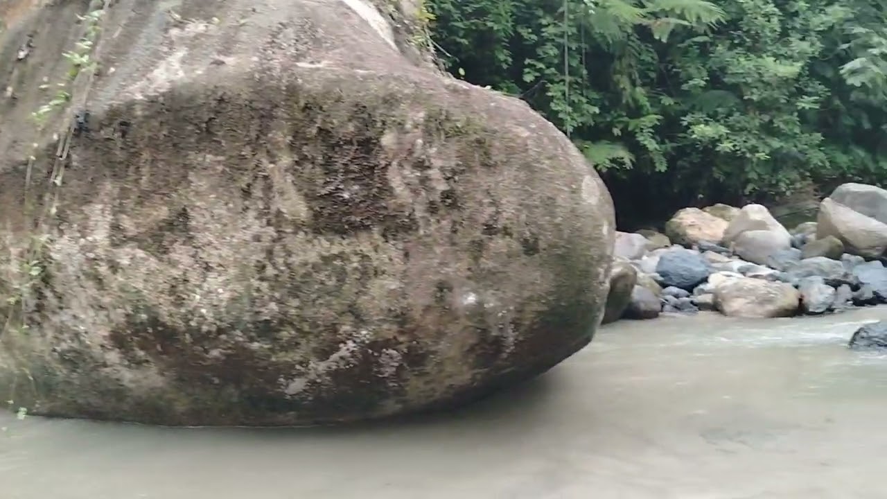 Aguas Termales de Zhagal - Ecuador