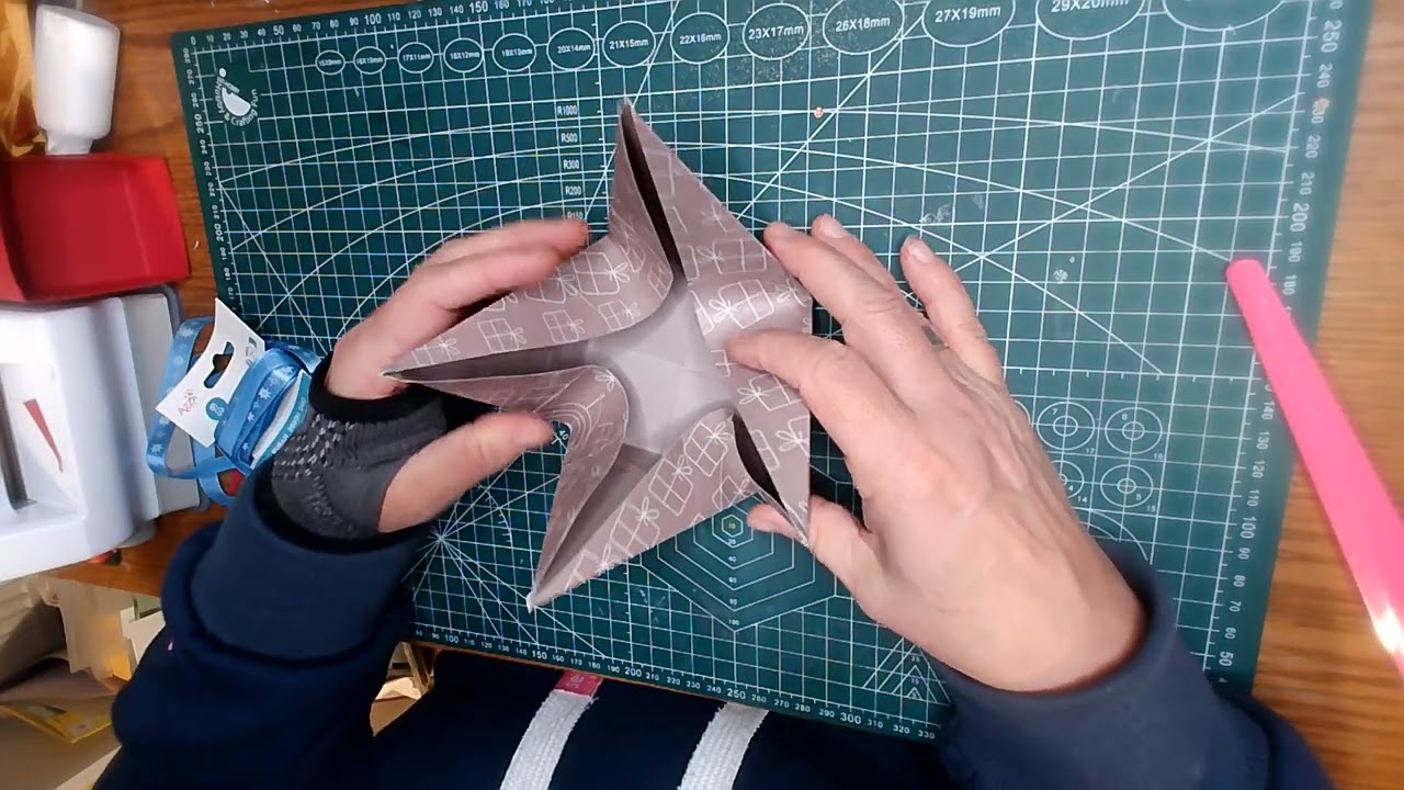 Triangle Schachtel falten - ohne Kleber- schnell und einfach