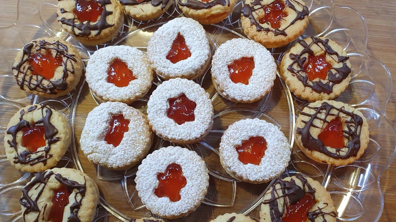 BISCOTTI SENZA BURRO NATALIZI FRIGGITRICE AD ARIA