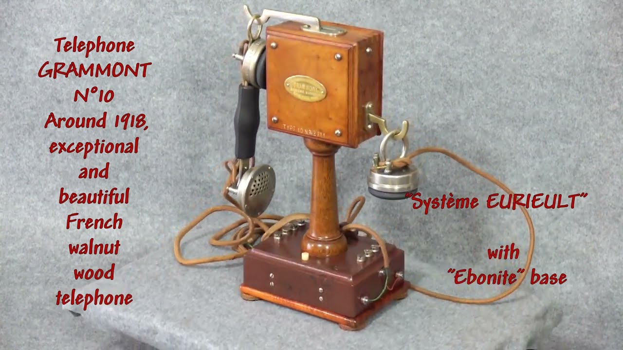 Téléphone GRAMMONT N°10 - Around 1918, exceptional French walnut wood telephone with ebonite base.