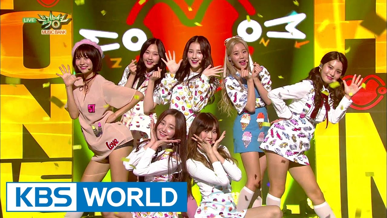 MOMOLAND - JJAn Koong Kang | 모모랜드 - 짠쿵쾅  [Music Bank Hot Debut / 2016.11.11]