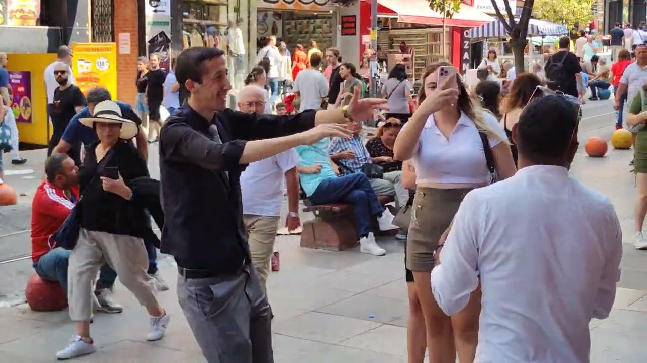 Kadıköy Sokak Sanatçıları