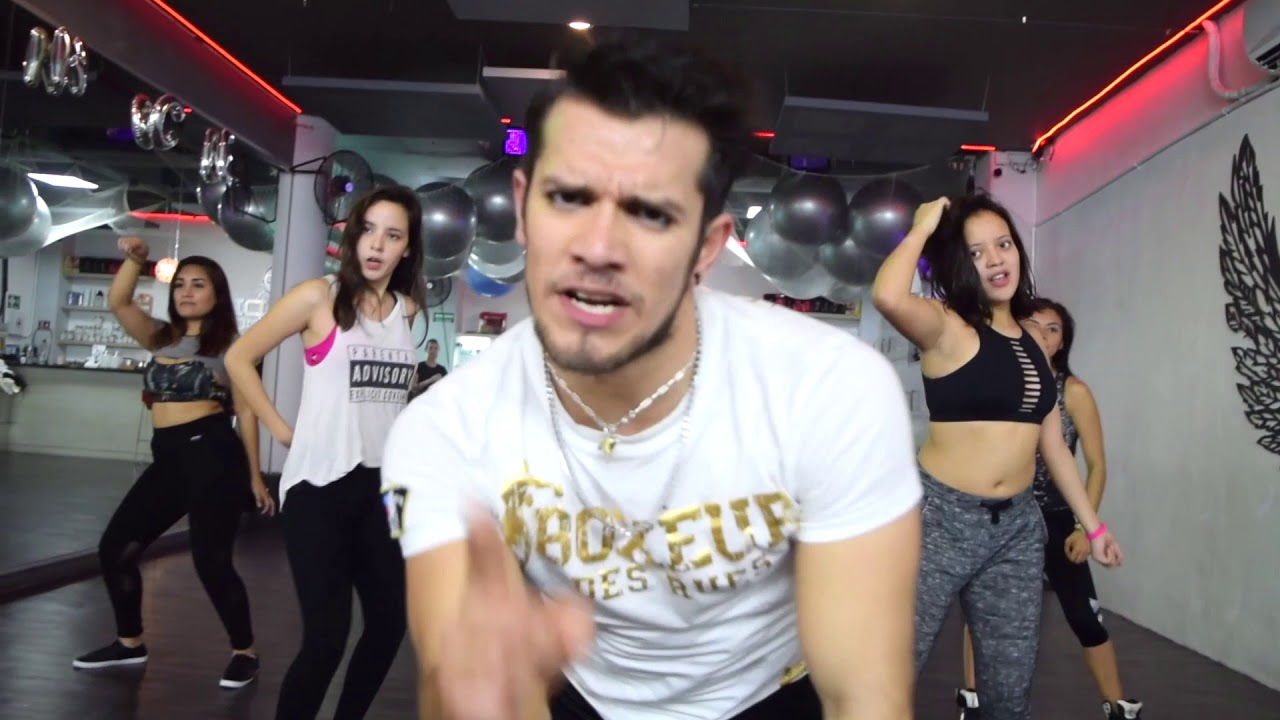 Machika - J Balvin, Jeon, Anitta - Coreo by Cesar James Zumba Cardio Extremo Cancun