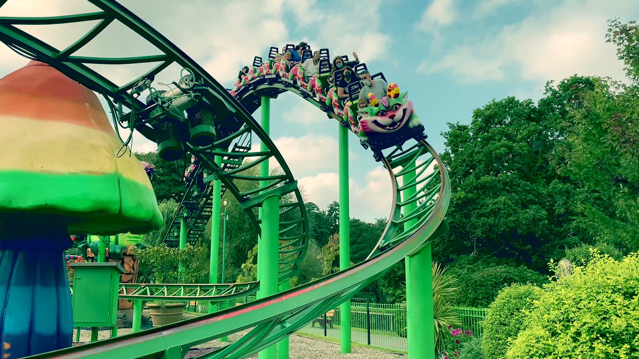 Globetrotting 🌍 | Paultons Park | Amazing caterpillar ride