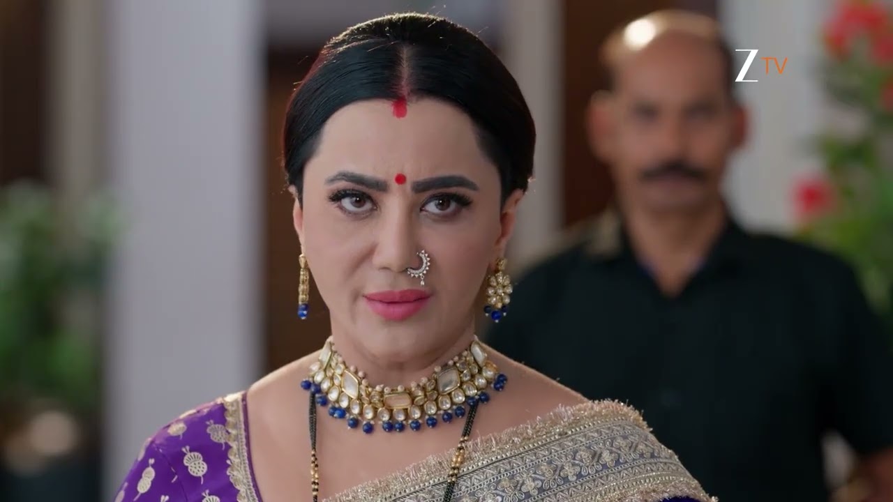 Vasudha | Will Vasu's secret come out to Chauhan family?