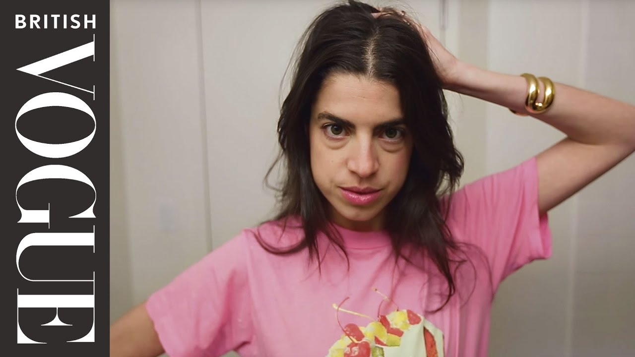 Леандра Медин из Man Repeller | Красота на ходу | Британский Vogue