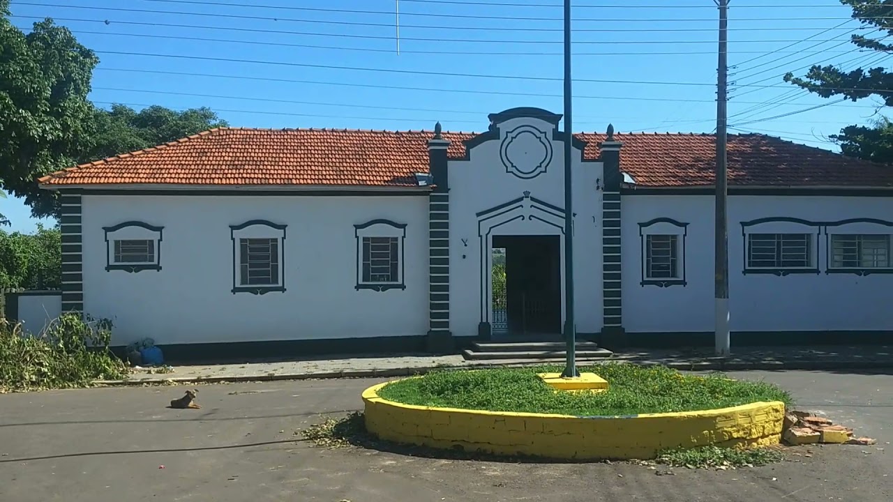 vida de interior  antiga esta&ccedil;&atilde;o. ferroviaria