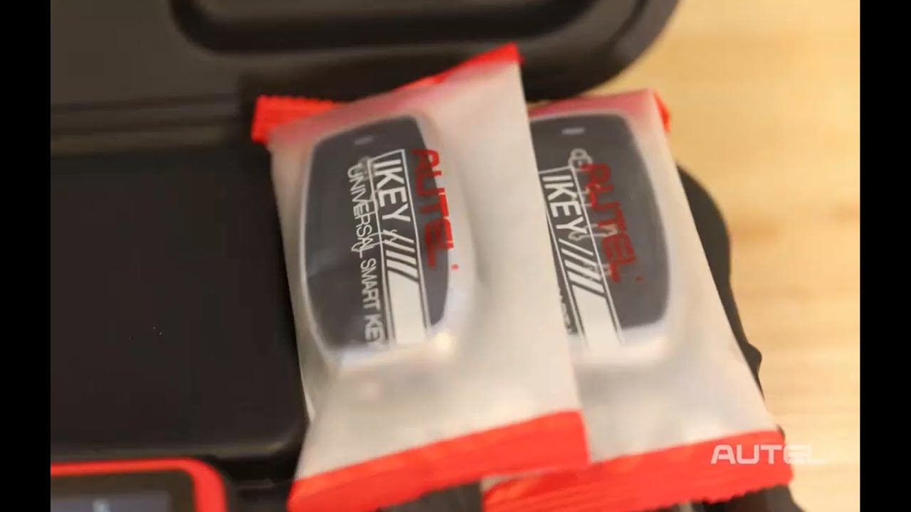 Autel MaxiIM KM100 with Autel Ikeys