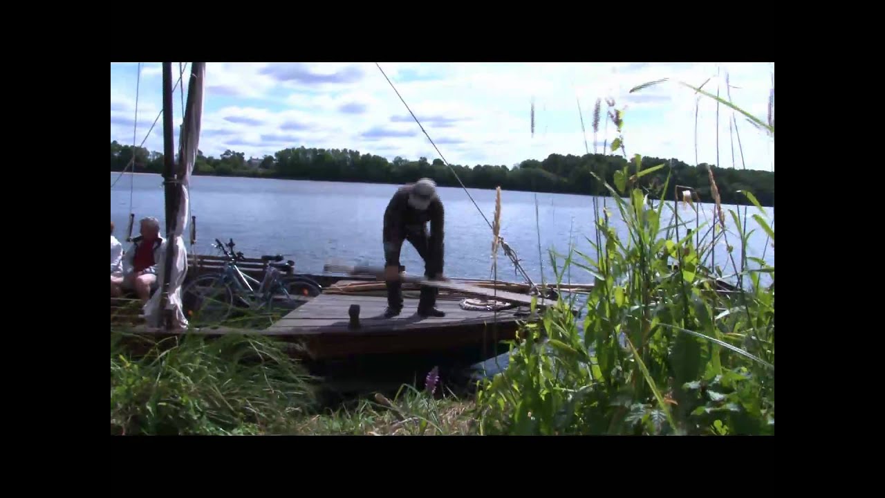 Toue Sablière sur la Loire  -  Translayon 2011