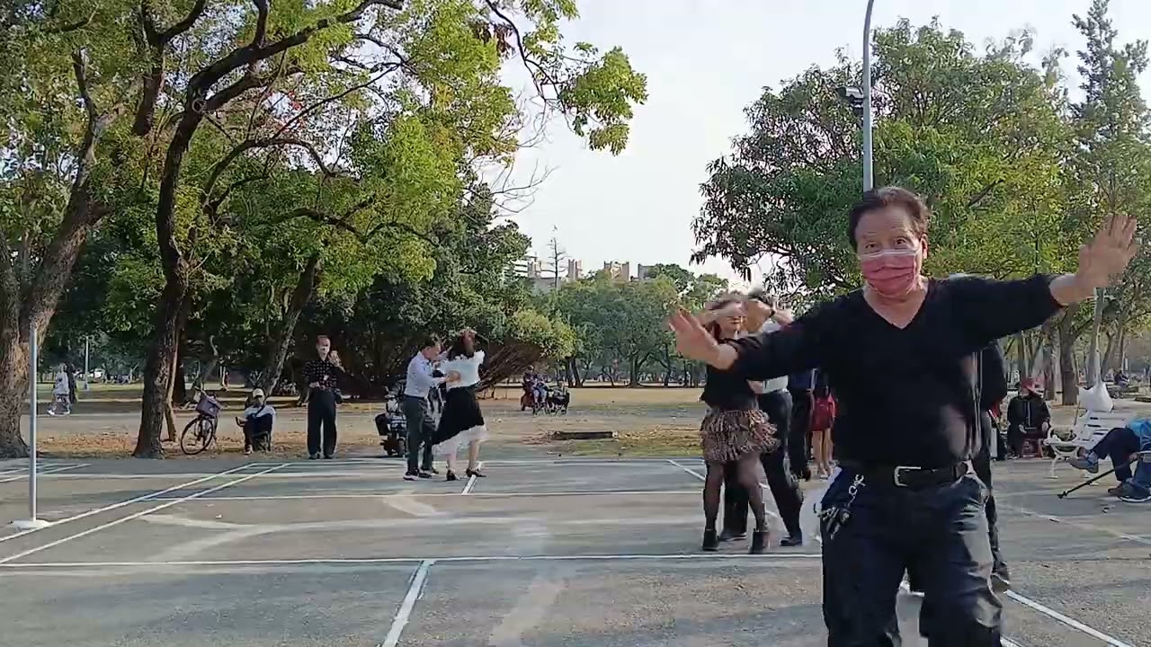 20260207帥榮美嬌衛武營羽球場薩克斯風演奏JITTERBUG DANCE OF THREE STEP 帥榮自拍錄影製作！