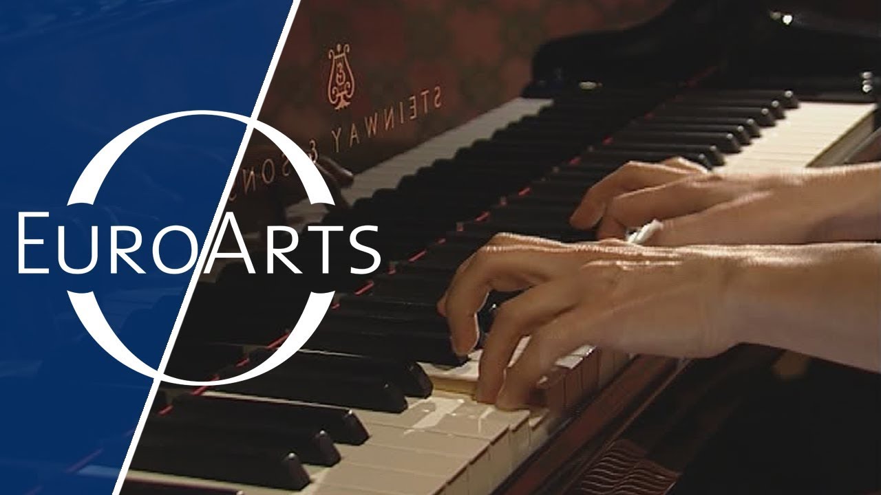 Angela Hewitt: Bach - Prelude & Fugue No. 15 in G major BWV 884 | WTC Book II