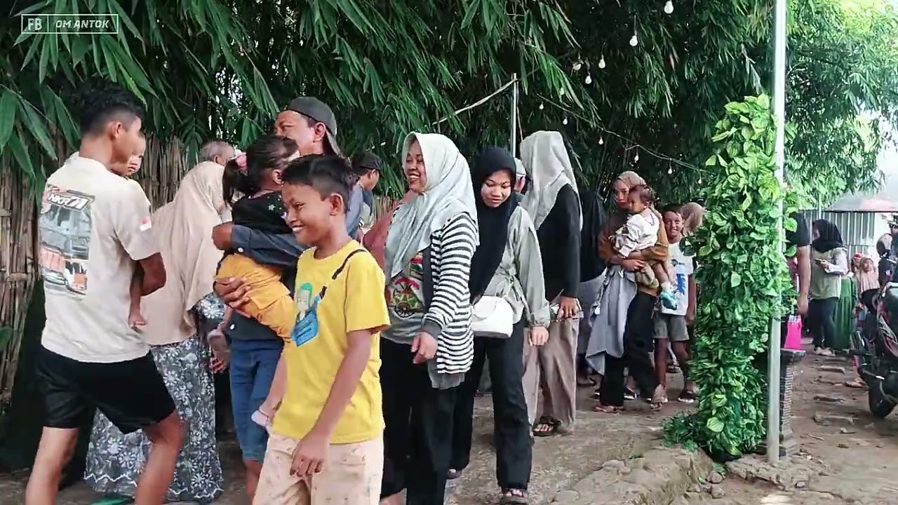 Very Funny Reaction - Bushman Prank