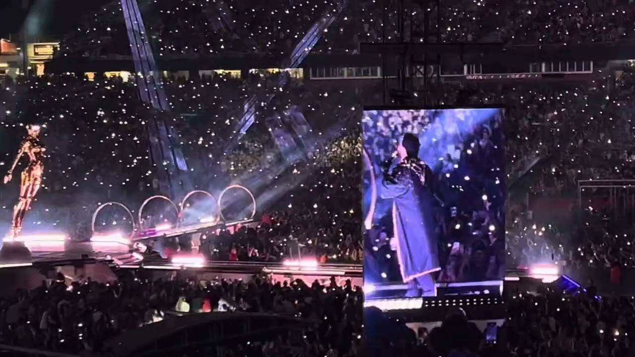 The Weeknd - Blinded by the lights (live at Gillette Stadium)