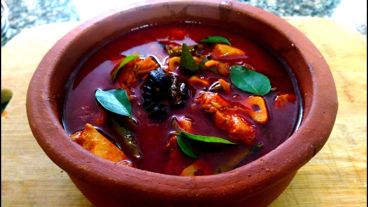Alappuzha Style Fish Curry/ Kerala style Spicy Fish Curry/ Alleppey Fish Curry Recipe