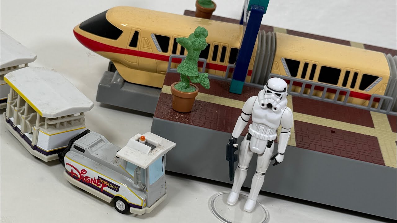 Walt Disney World Monorail Playset Red Stripe White Plastic Yellowed Update First Repair Failed