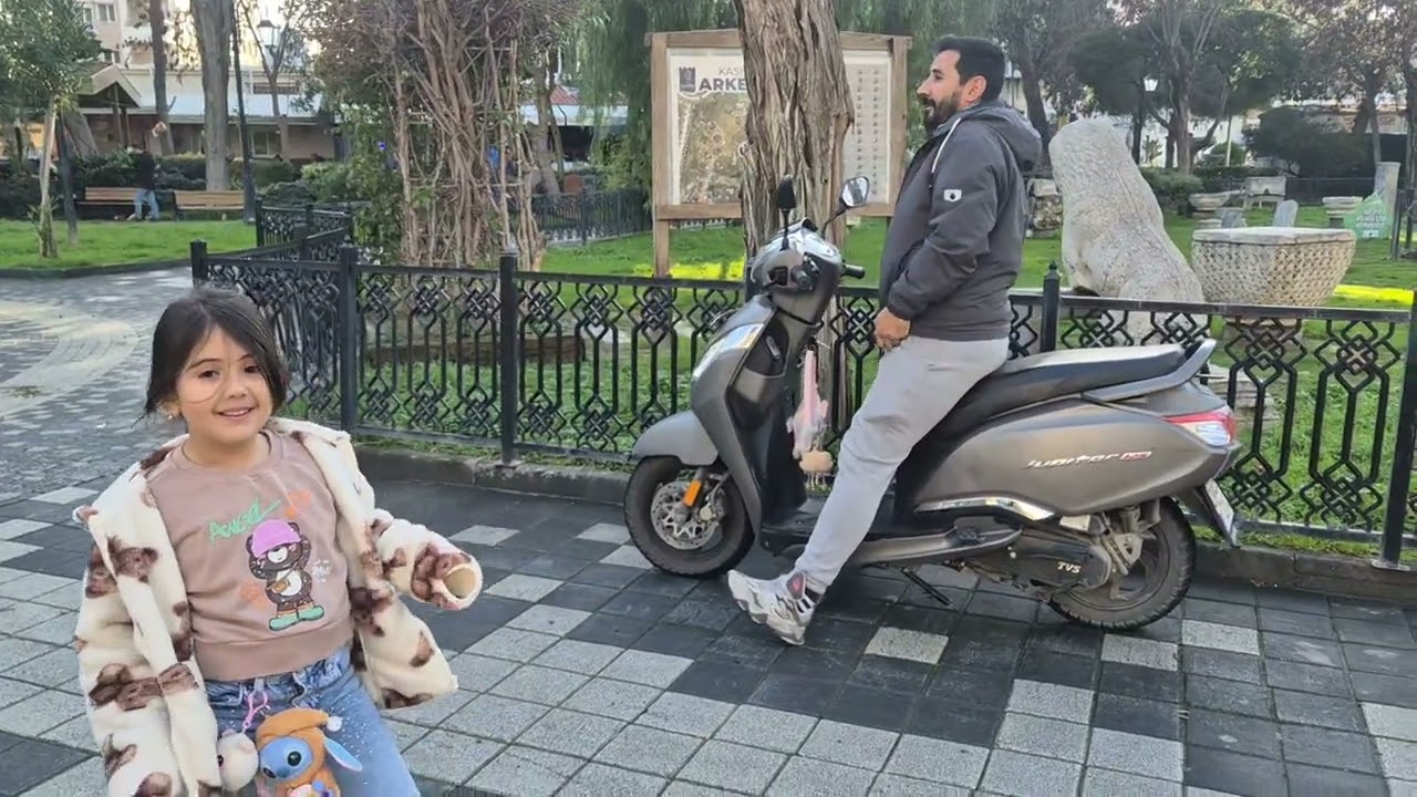 ELİSA VE BABASI EĞLENCELİ BİR GÜNÜ !!!!